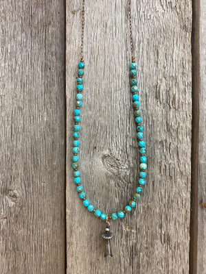 17227 Sm Turquoise w/Brz & Nickel/Silver Blossom Pendant 17227 Sm Turquoise w/Brz & Nickel/Silver Blossom Pendant